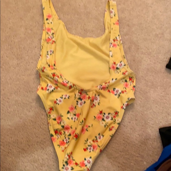 Topshop bathing suit - Picture 3 of 4